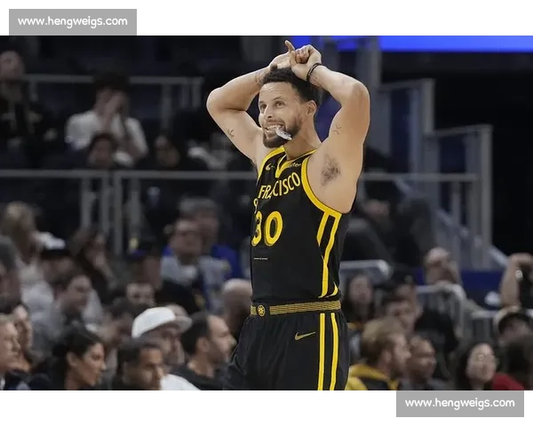 库里领衔勇士再战快船 西部强强对话看点拉满季后赛卡位战悬念升级